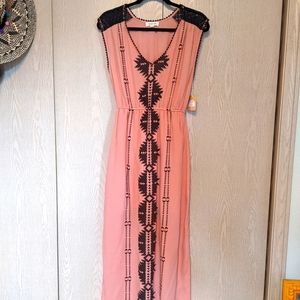 Taylor & Sage Tribal Maxi Dress